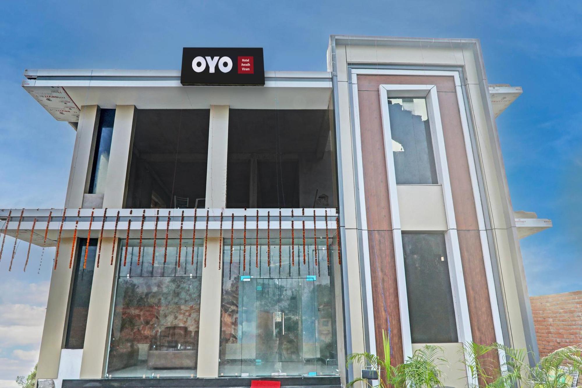 Hotel O Awadh International Bela Pratapgarh ภายนอก รูปภาพ